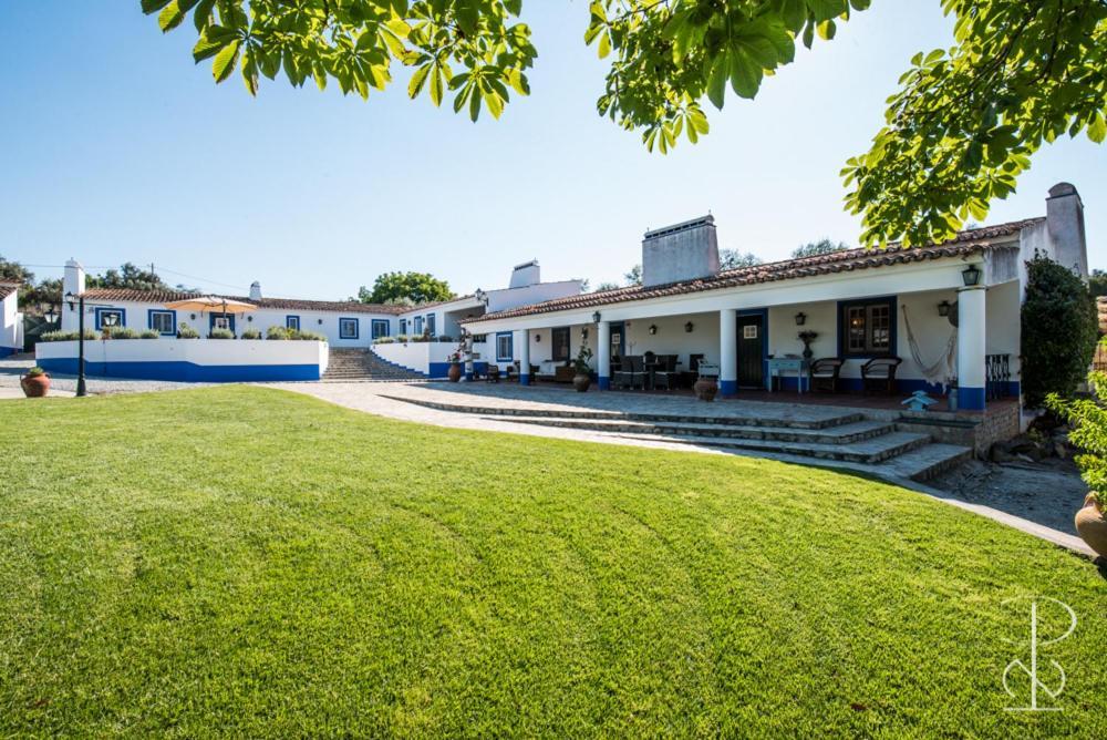 הוילה Alcáçovas Quinta Do Poco Novo מראה חיצוני תמונה